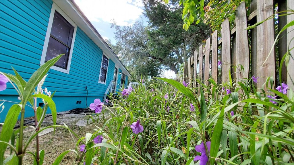 Photo of 6 Hopkins Street, St. Augustine, FL 32084 (MLS # O6326321)