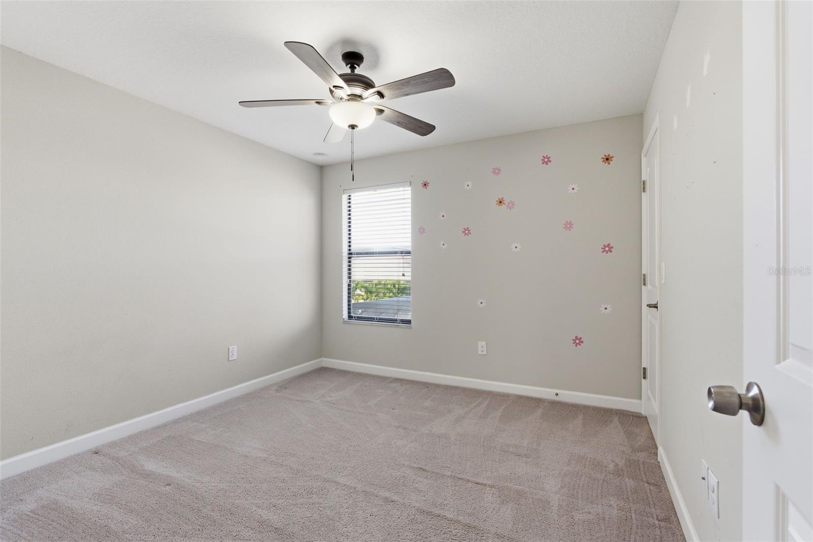 OAKS AT SHADY CREEK PH 1 - Residential Lease