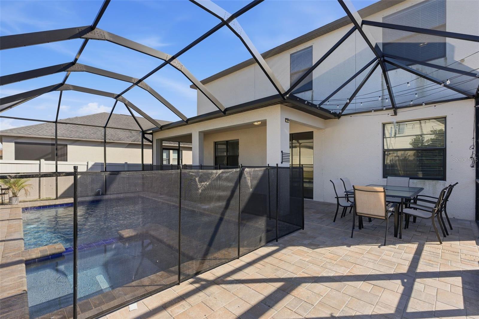 OAKS AT SHADY CREEK PH 1 - Residential Lease