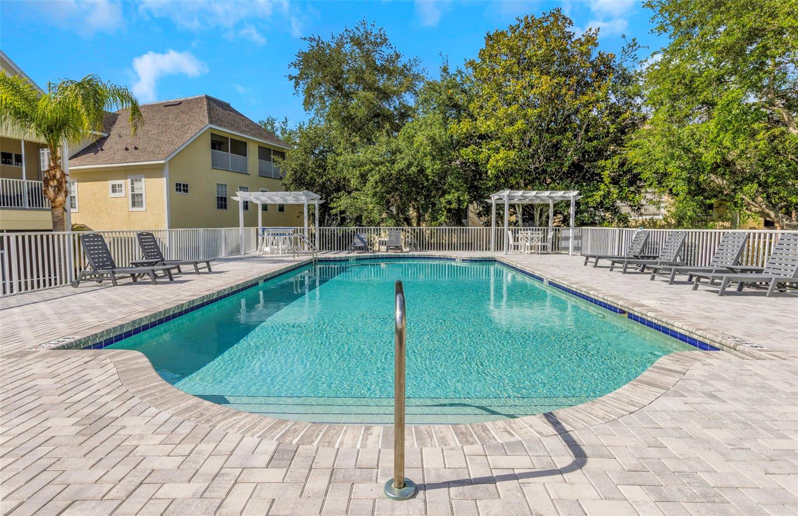 TARPON HIGHLANDS LAKE TARPON SAIL TENNIS CLUB II - Residential
