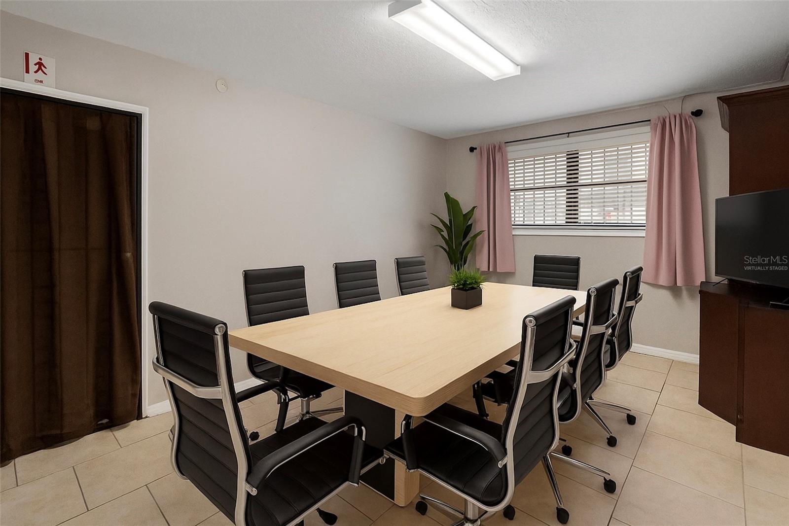 DISSTON GARDENS - Commercial Sale