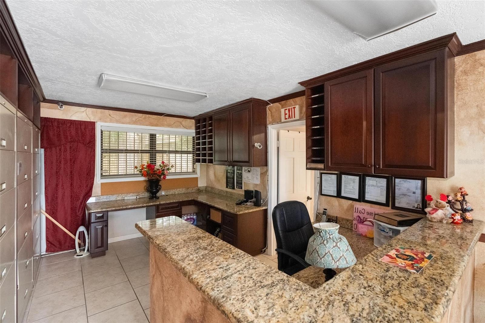 DISSTON GARDENS - Commercial Sale