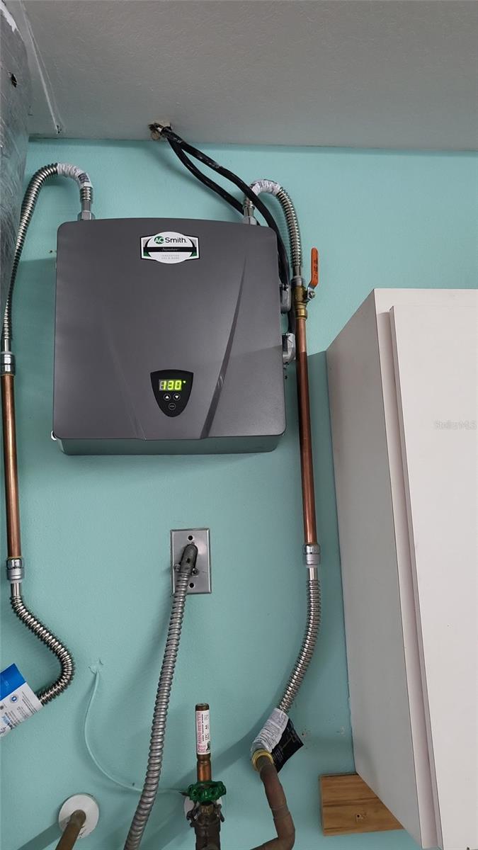 8780 E DERBY OAKS DRIVE