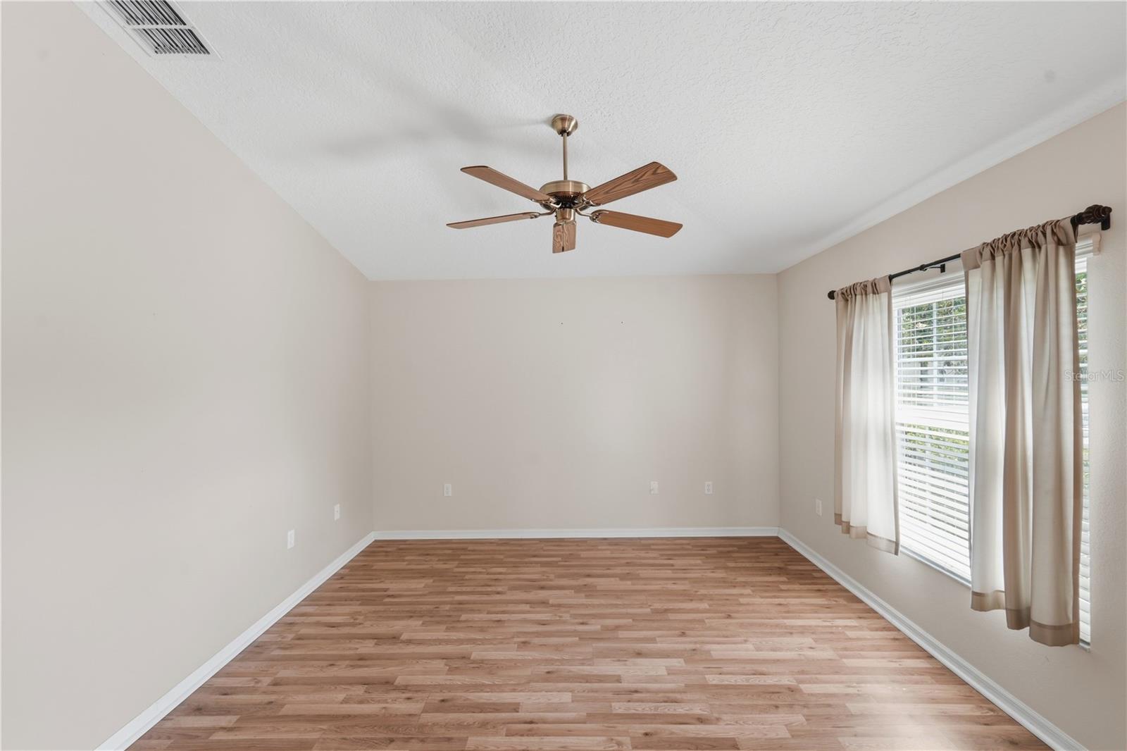 FOREST TRACE - Residential