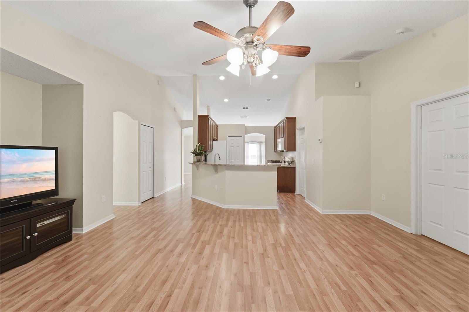 FOREST TRACE - Residential