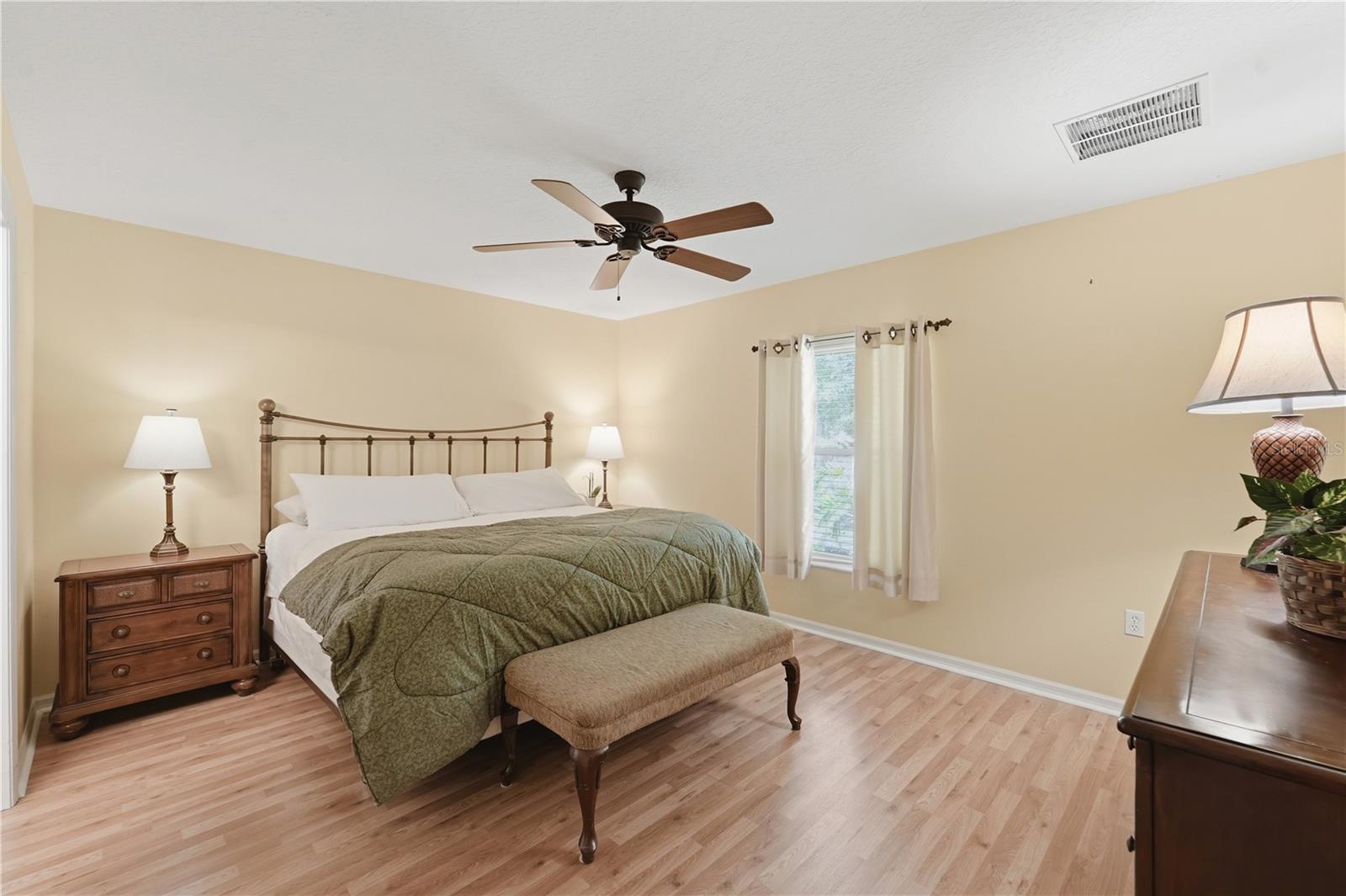 FOREST TRACE - Residential