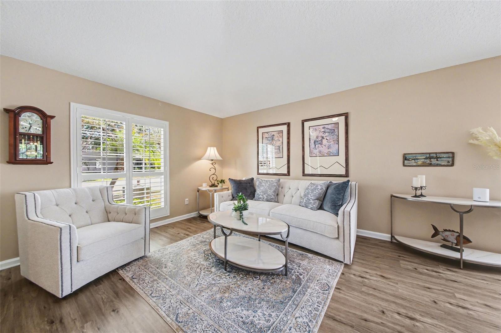 OAKHURST RESERVE UNIT ONE - Residential