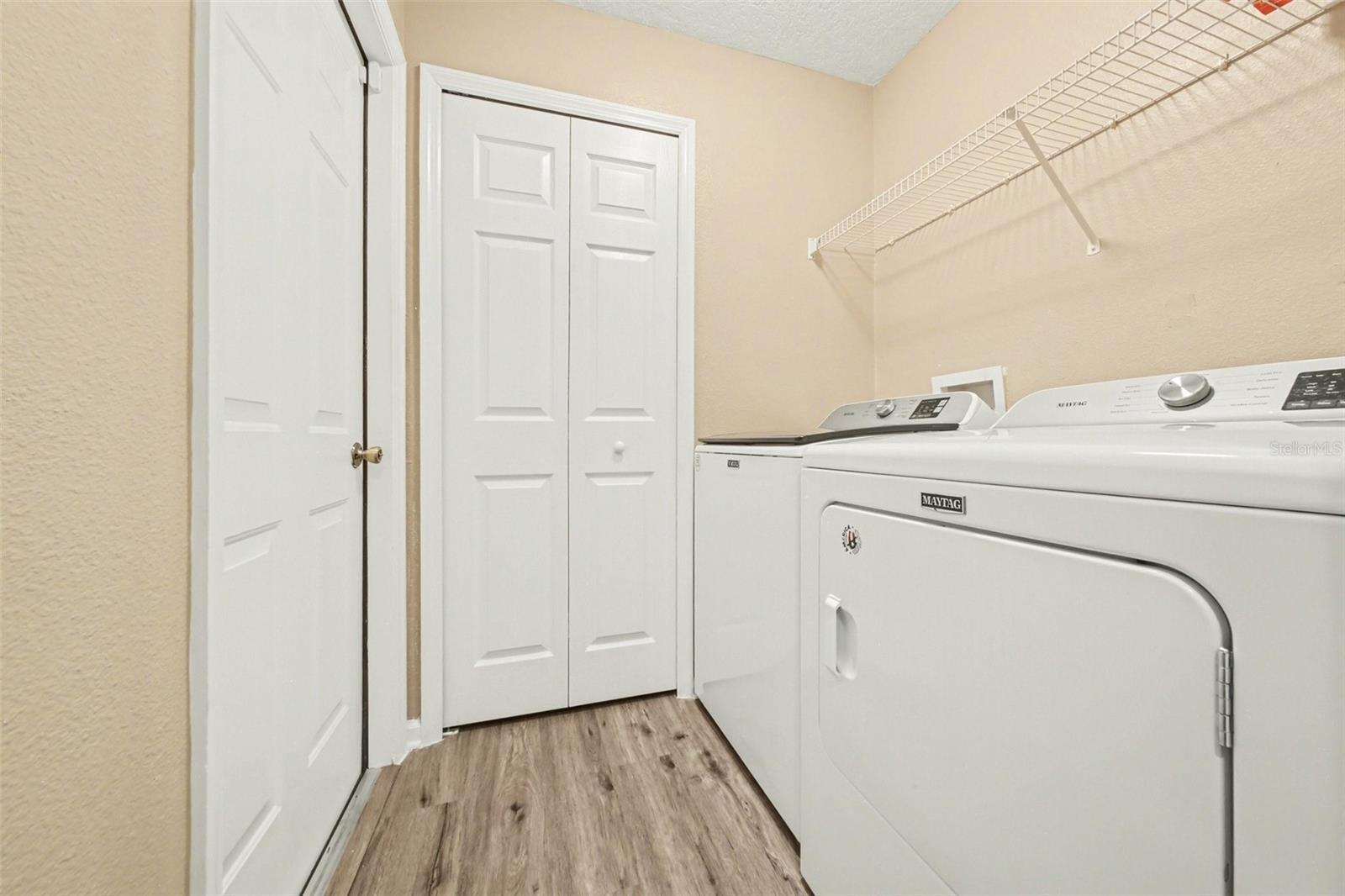 OAKHURST RESERVE UNIT ONE - Residential