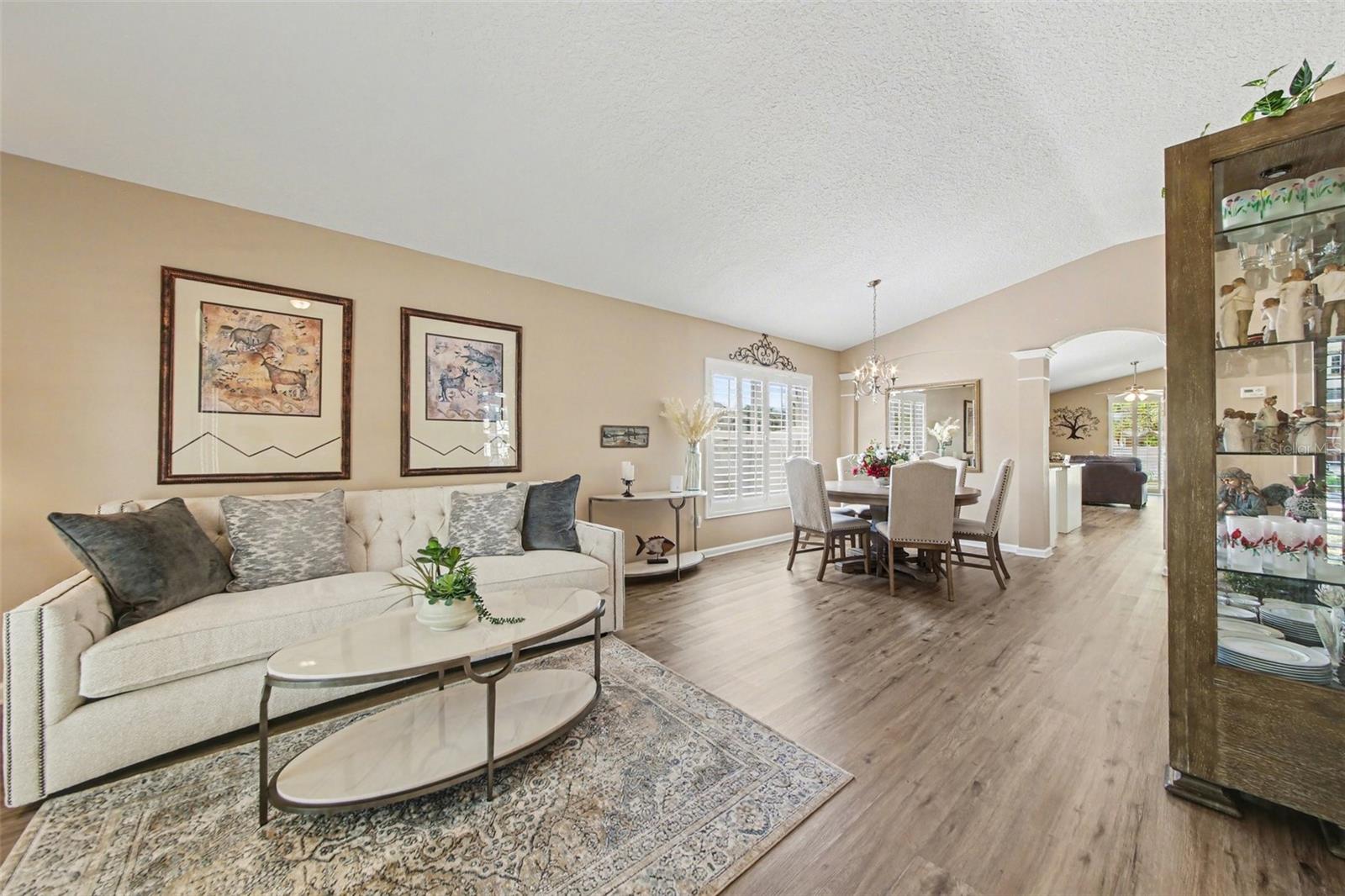 OAKHURST RESERVE UNIT ONE - Residential