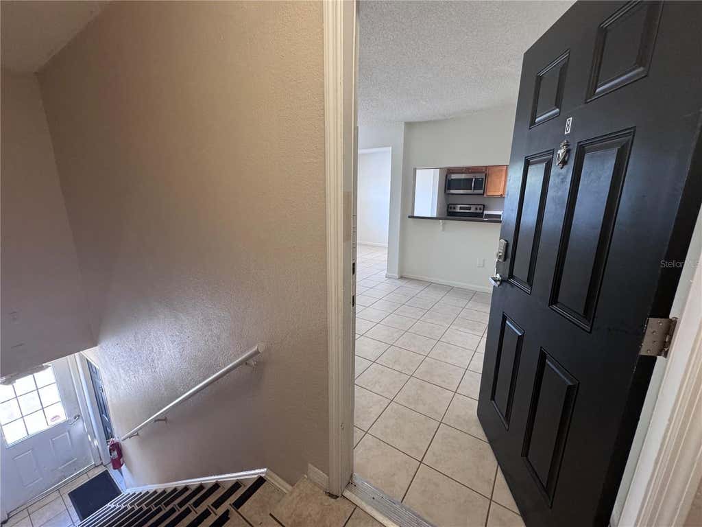 Photo of 115 E Smith Street #8, Orlando, FL 32804 (MLS # O6432682)