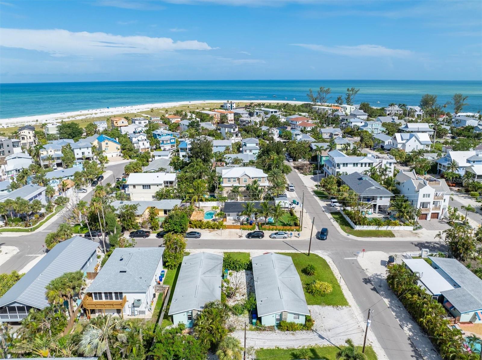 411 ALAMANDA ROAD