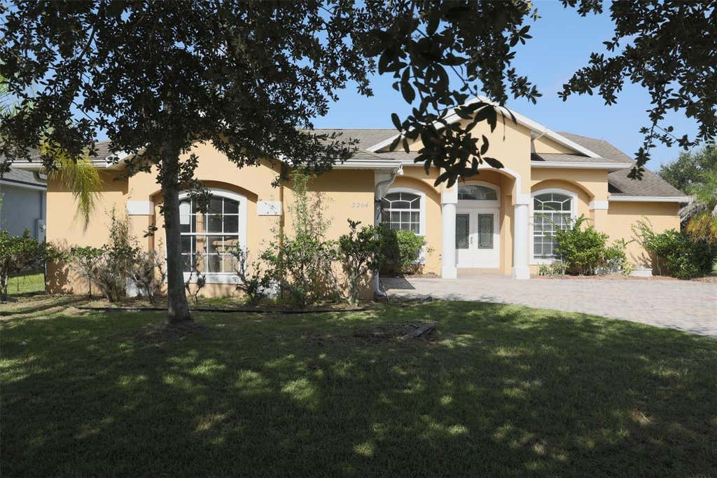 Photo of 2264 Viehman Trail, Kissimmee, FL 34746 (MLS # TB8541164)