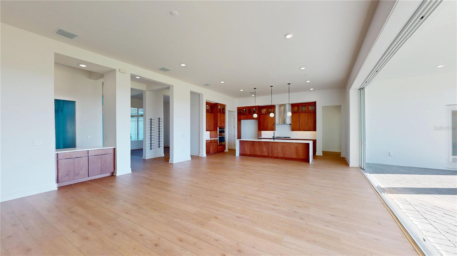 WEST HILL ESTATES - Residential