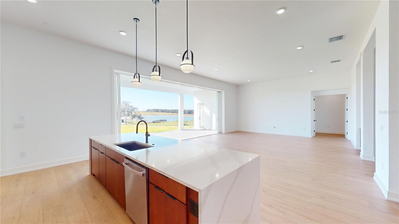 WEST HILL ESTATES - Residential