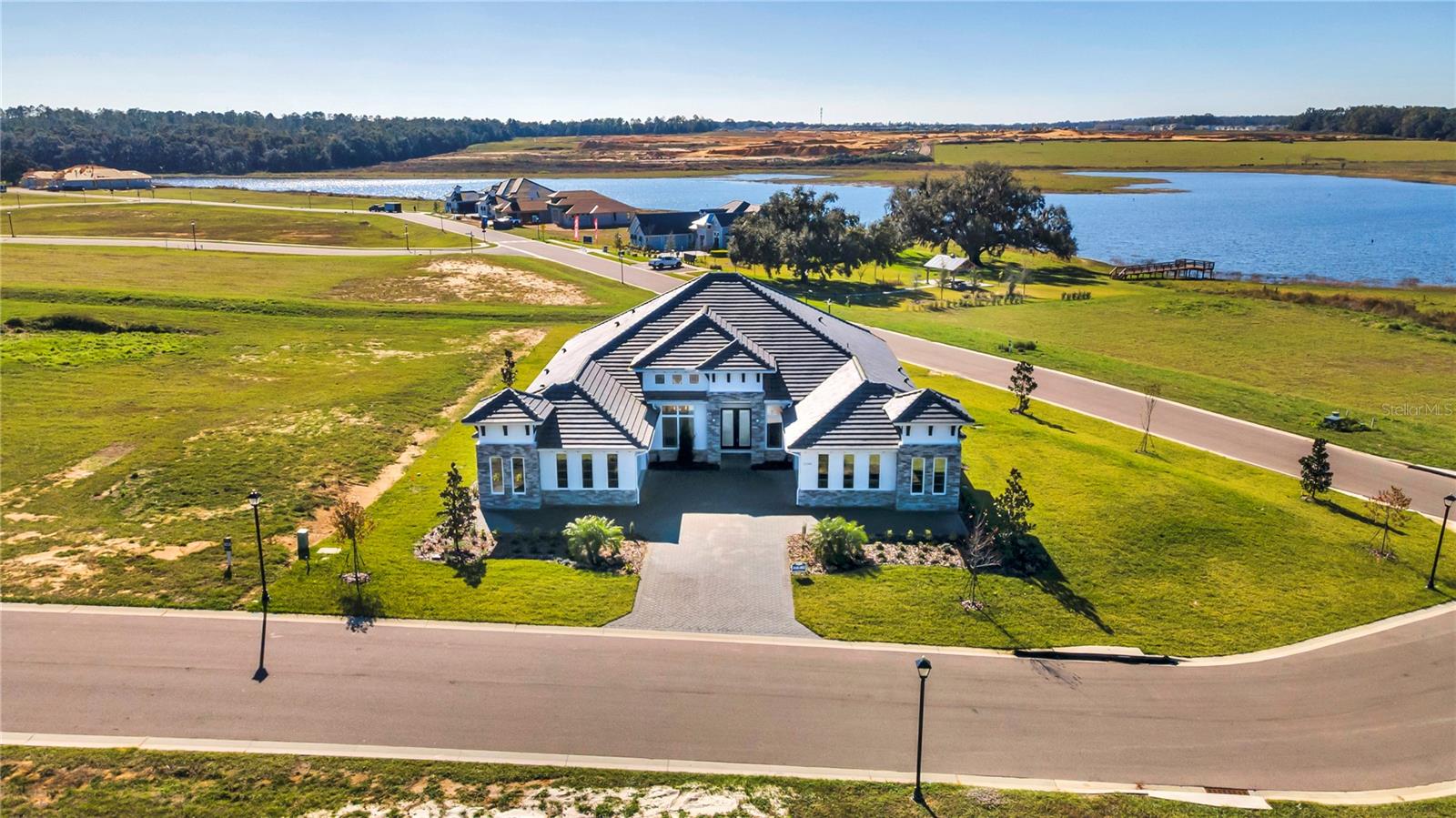 WEST HILL ESTATES - Residential