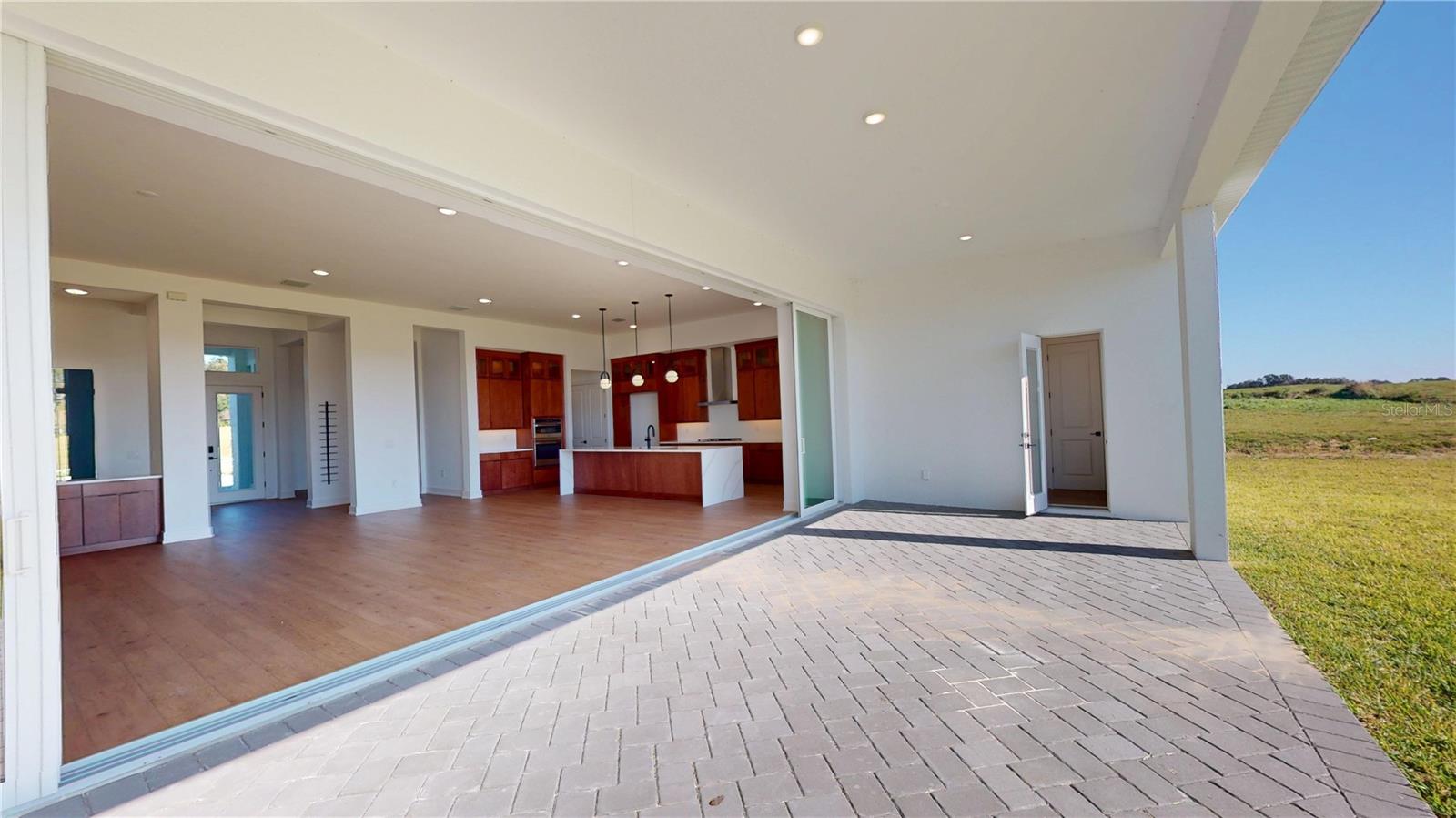 WEST HILL ESTATES - Residential