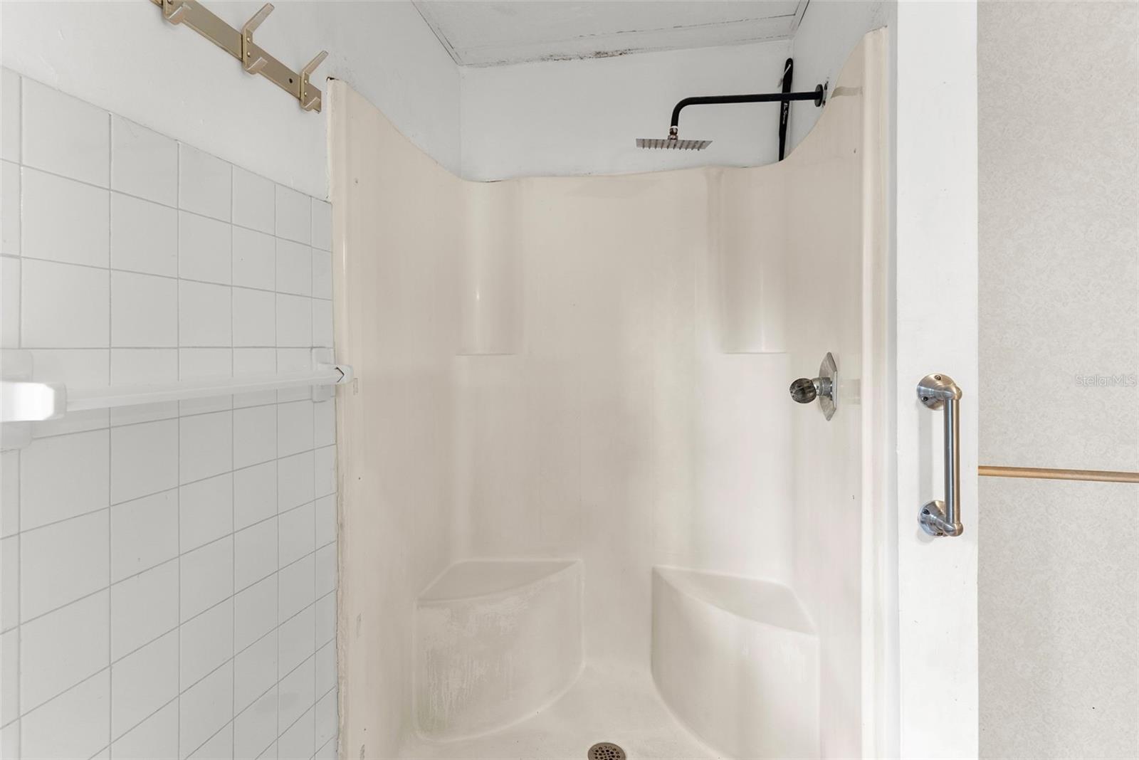 INWOOD #5 - Residential Income