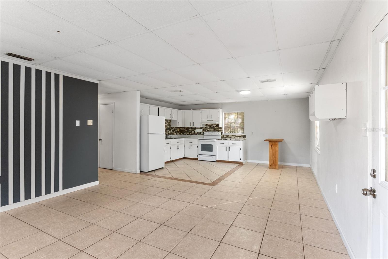 INWOOD #5 - Residential Income