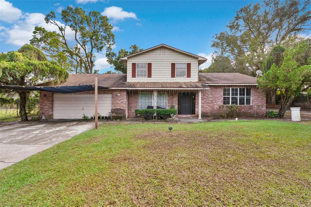 Photo of 2500 Avenue O NW, Winter Haven, FL 33881 (MLS # P4937242)