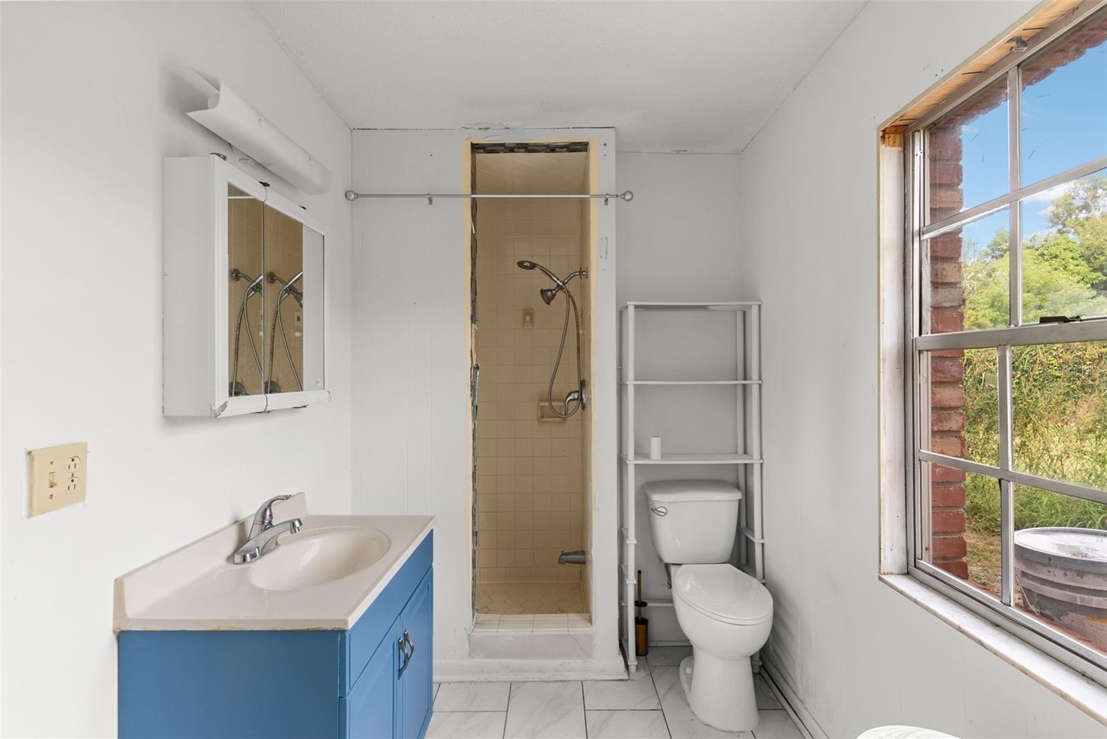 INWOOD #5 - Residential Income