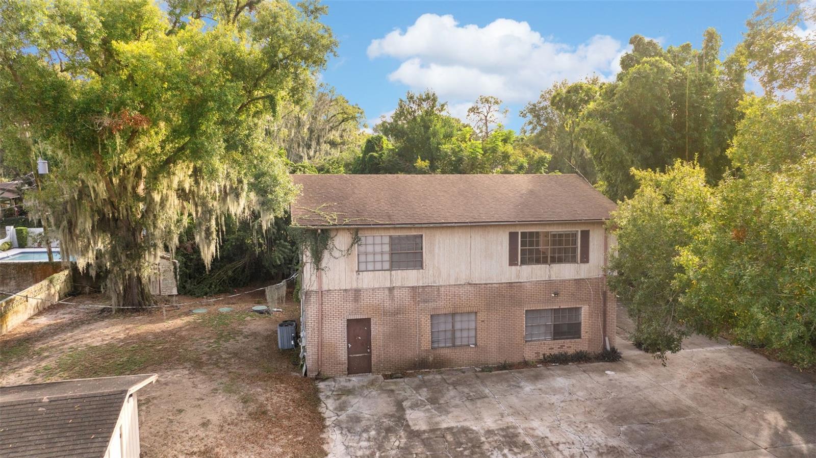 INWOOD #5 - Residential Income