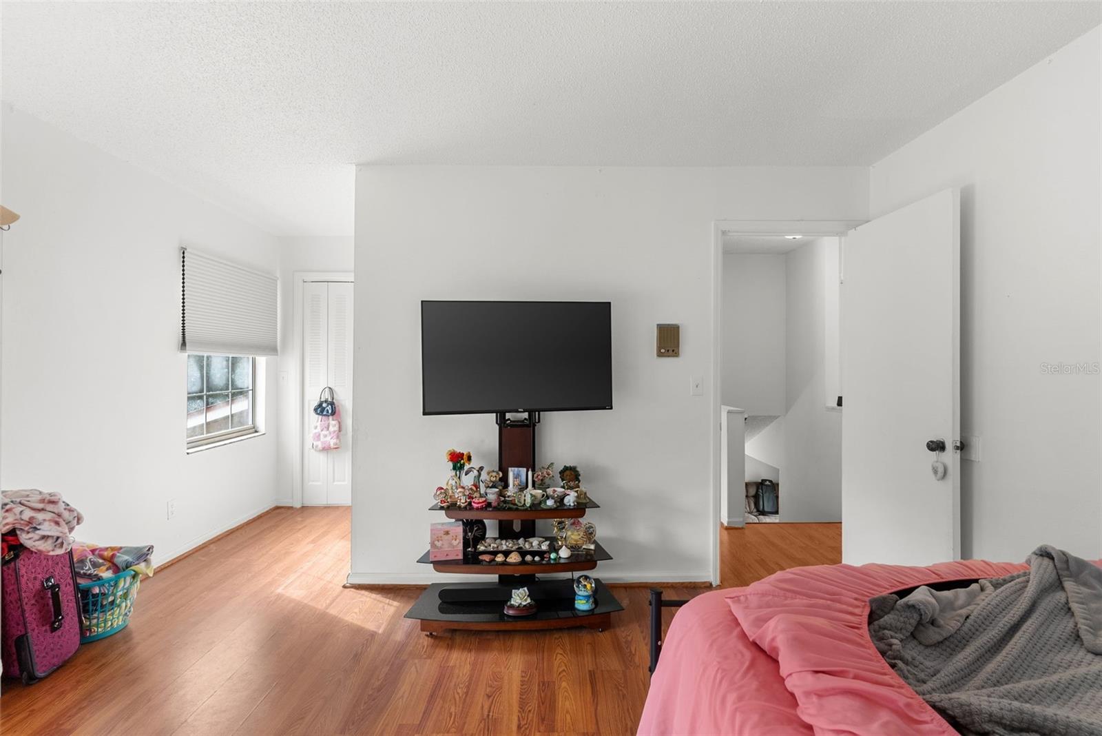 INWOOD #5 - Residential Income