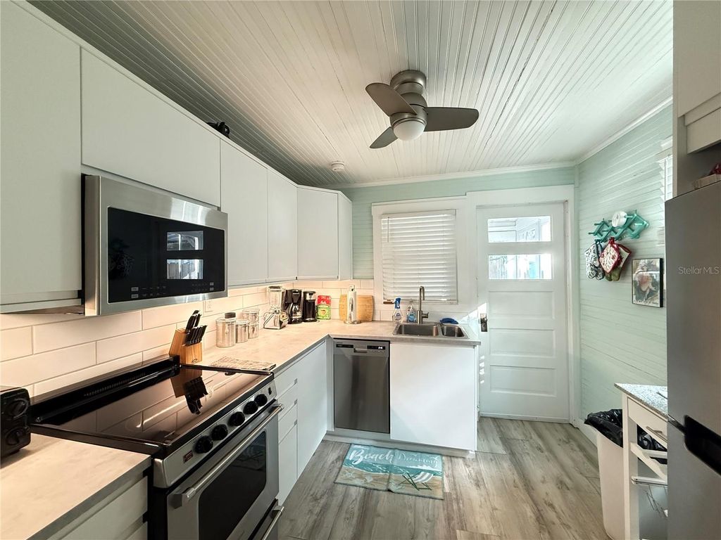 Photo of 207 N Pine Street, New Smyrna Beach, FL 32169 (MLS # NS1087298)