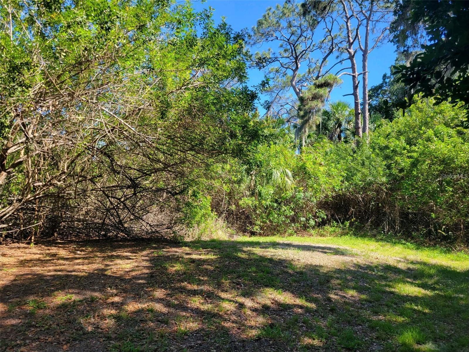 PORT CHARLOTTE SUB 39 - Land