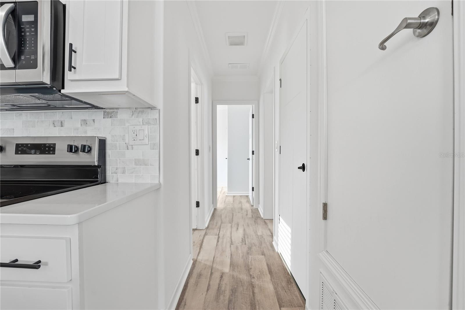 GULFSHORE OF LONGBOAT KEY - Residential