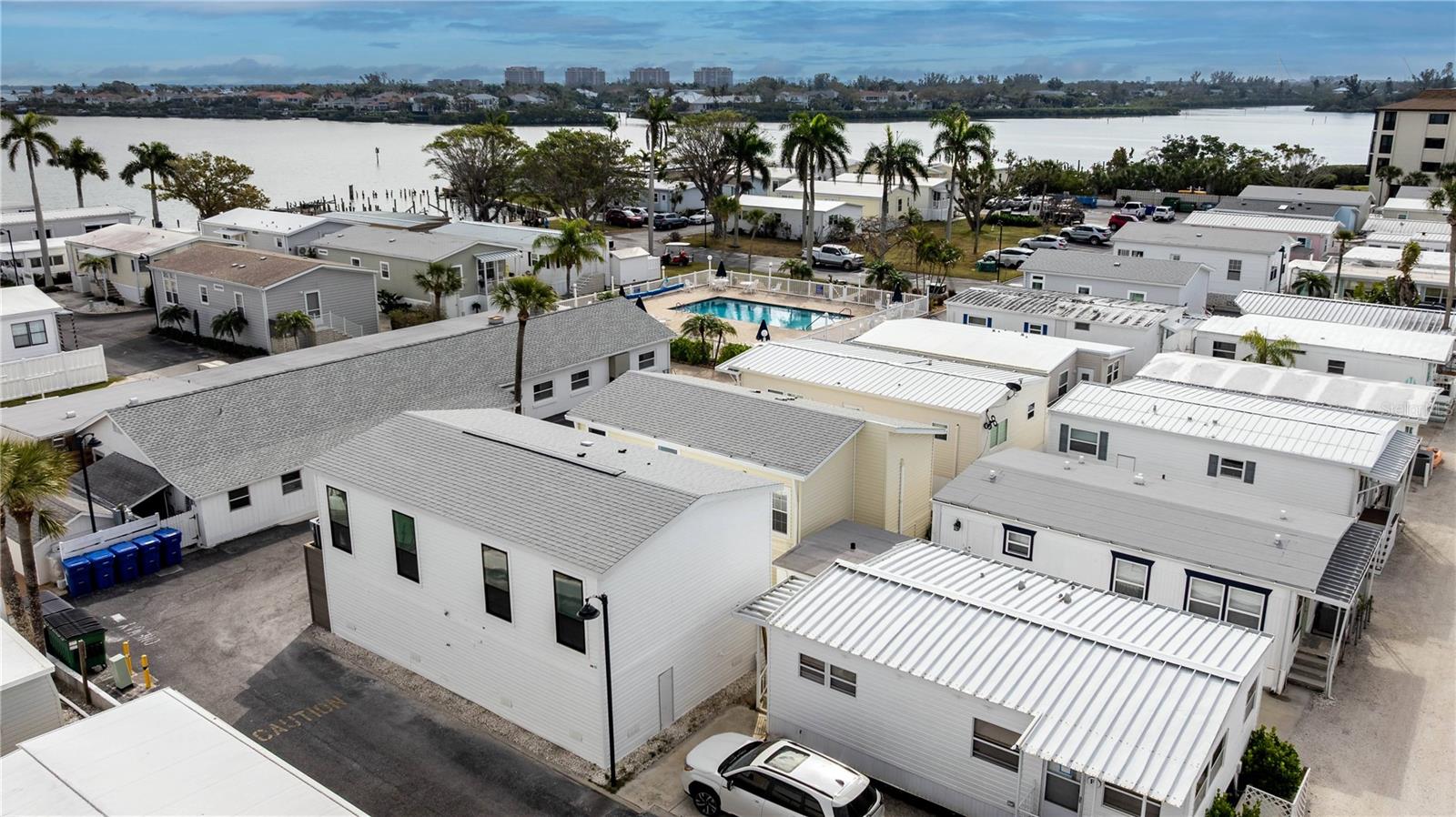 GULFSHORE OF LONGBOAT KEY - Residential