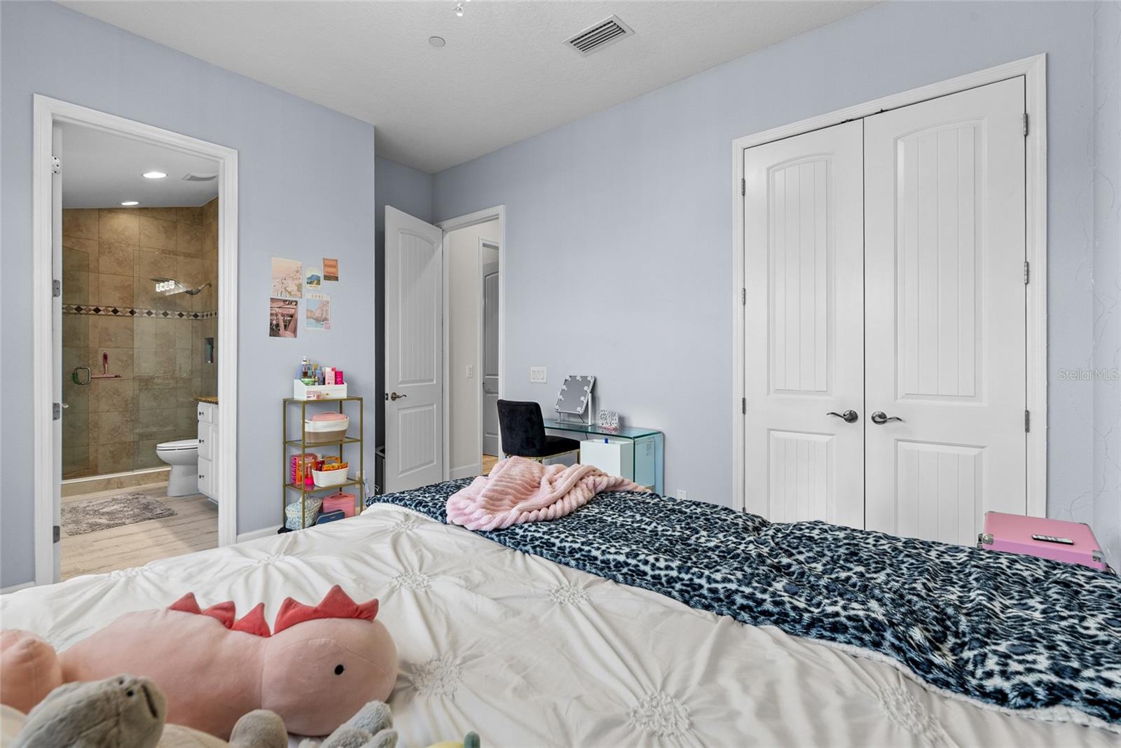 EDGEWATER WALK ON HARBOUR ISLE 5-36 - Residential Lease