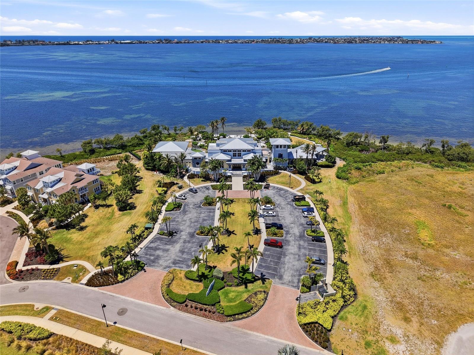 EDGEWATER WALK ON HARBOUR ISLE 5-36 - Residential Lease