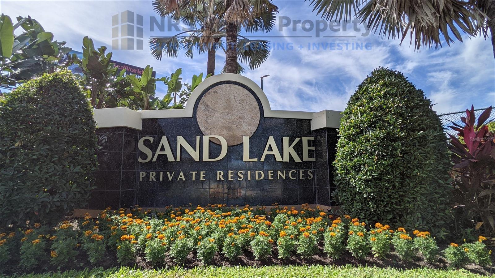 SANDLAKE PRIVATE RESIDENCES - Residential Lease