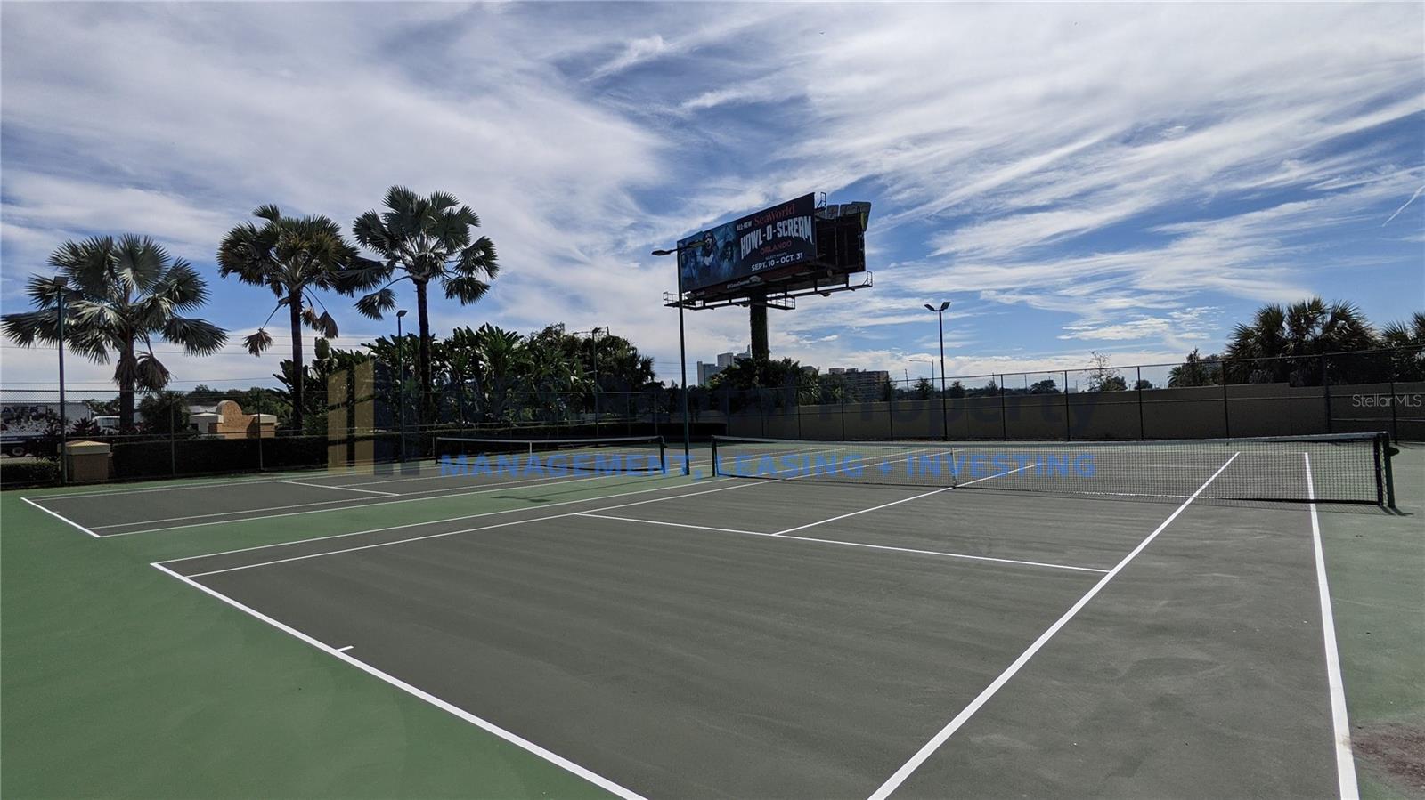 SANDLAKE PRIVATE RESIDENCES - Residential Lease