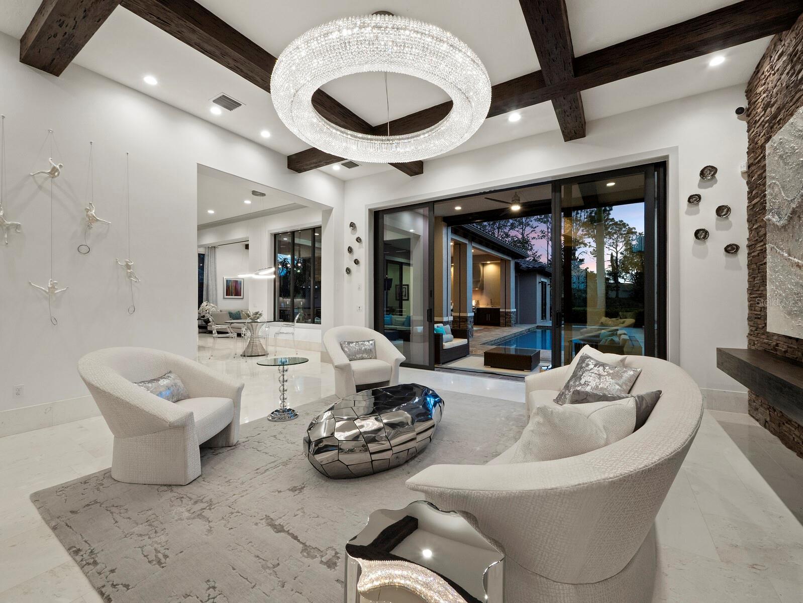 8316 PORTLIGHT COURT
