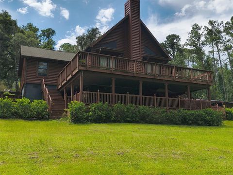 Photo of 24050 Winding Creek Drive, Brooksville, FL 34601 (MLS # O6337745) Photo of 24050 Winding Creek Drive, Brooksville, FL 34601 (MLS # O6337745)