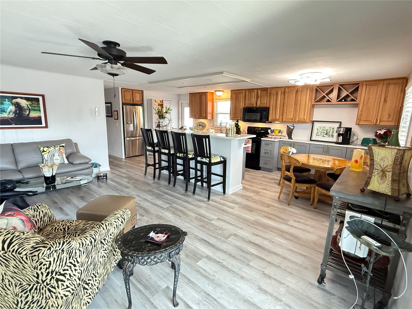 MOBEL AMERICANA MOBILE HOME PARK UNREC - Residential