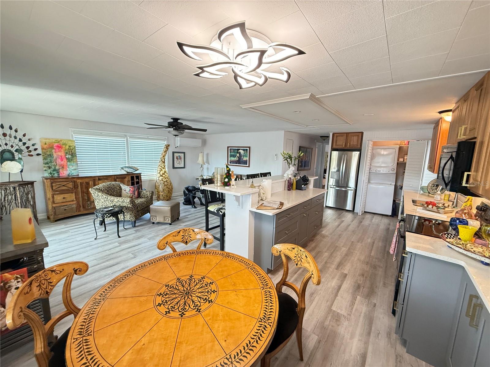 MOBEL AMERICANA MOBILE HOME PARK UNREC - Residential