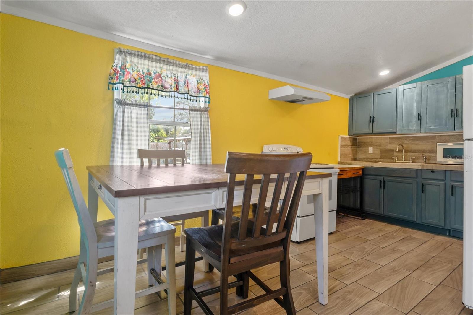 DUNDEE - Residential