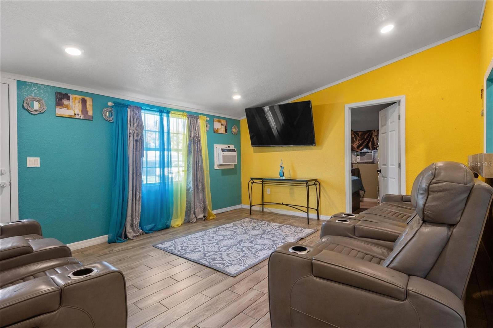 DUNDEE - Residential