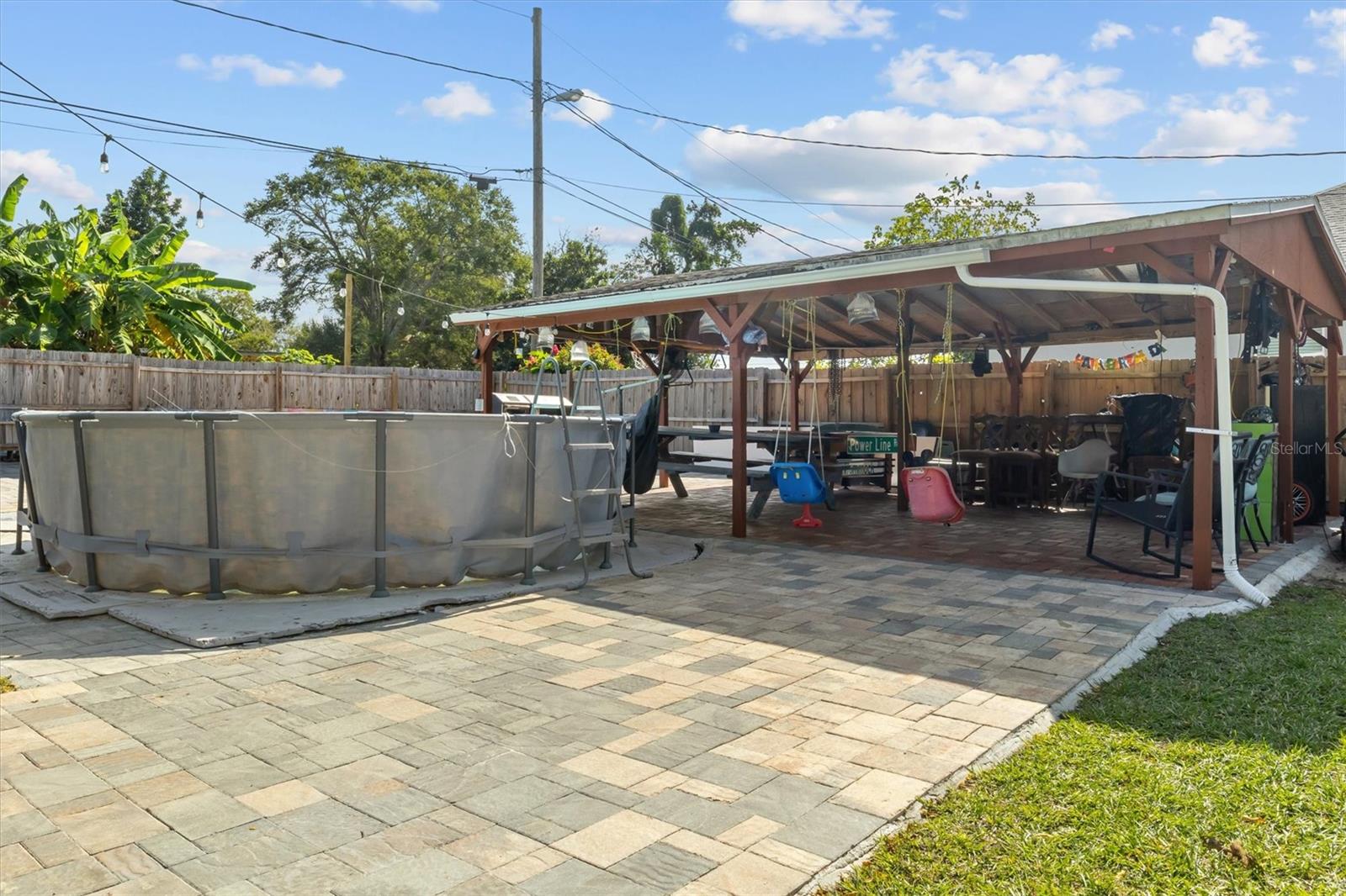 DUNDEE - Residential