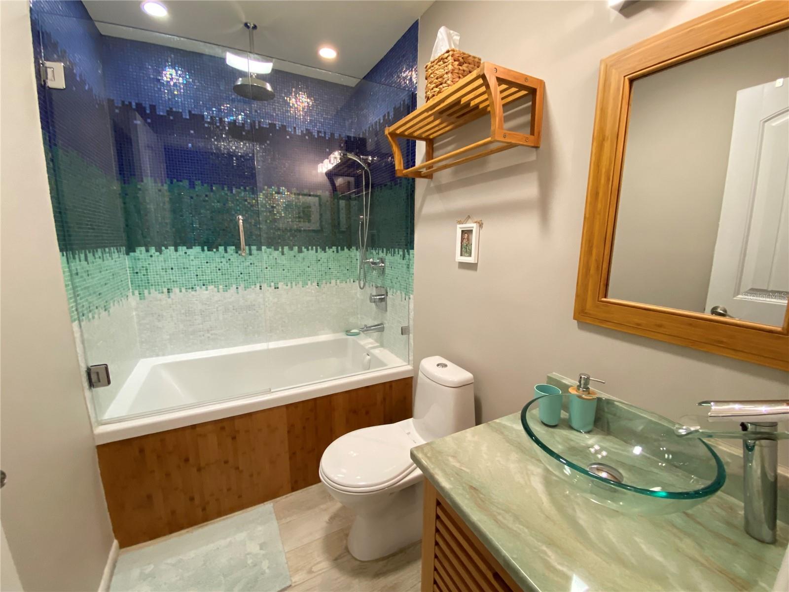 FLAMINGO CAY CONDO APTS AMD - Residential Lease