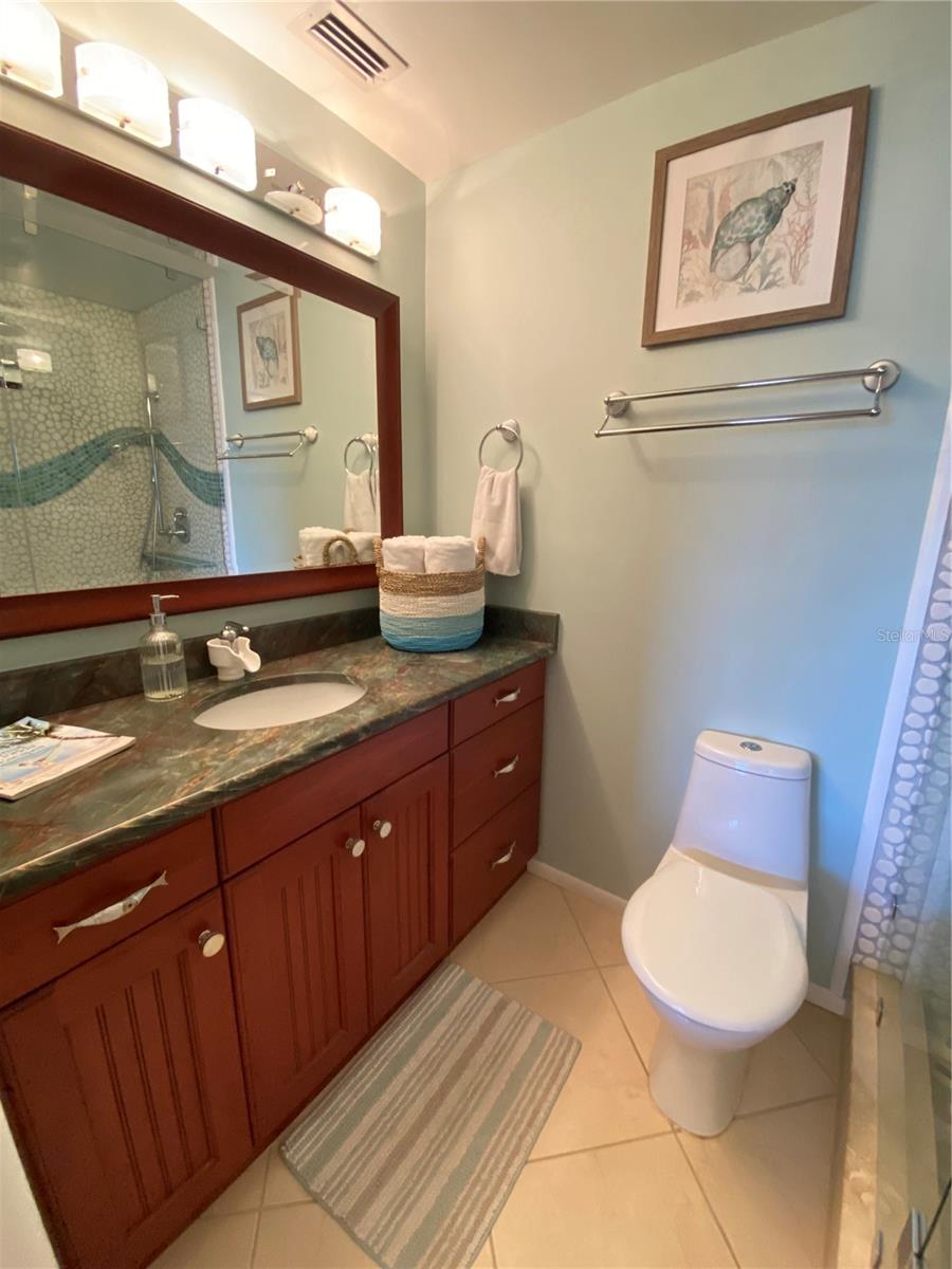 FLAMINGO CAY CONDO APTS AMD - Residential Lease