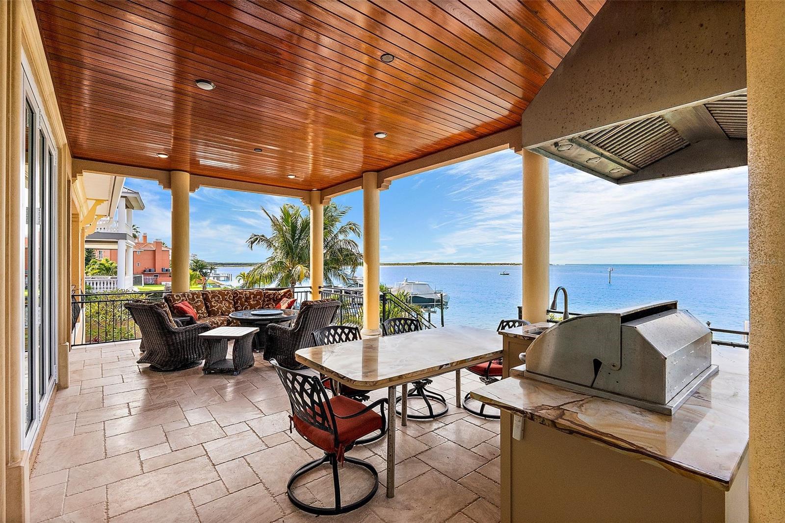 TIERRA VERDE UNIT 1 4TH REP - Residential