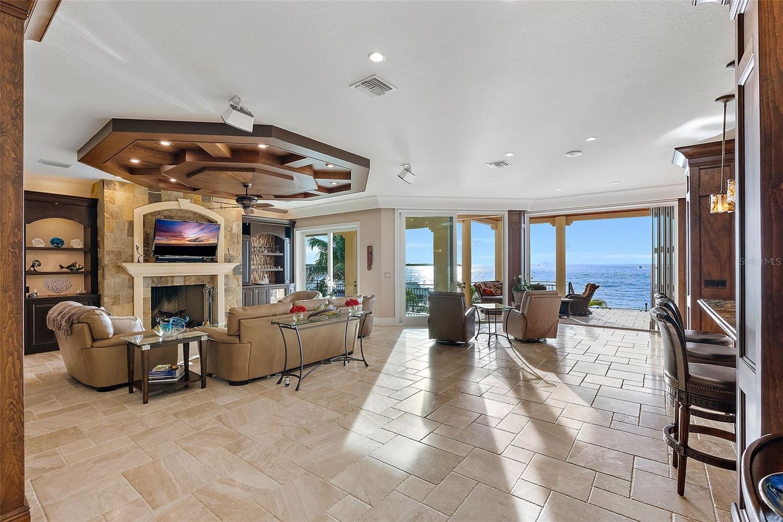 TIERRA VERDE UNIT 1 4TH REP - Residential