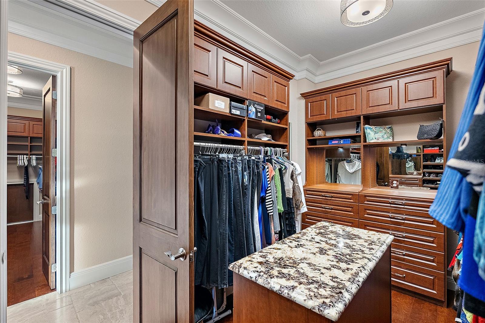 TIERRA VERDE UNIT 1 4TH REP - Residential