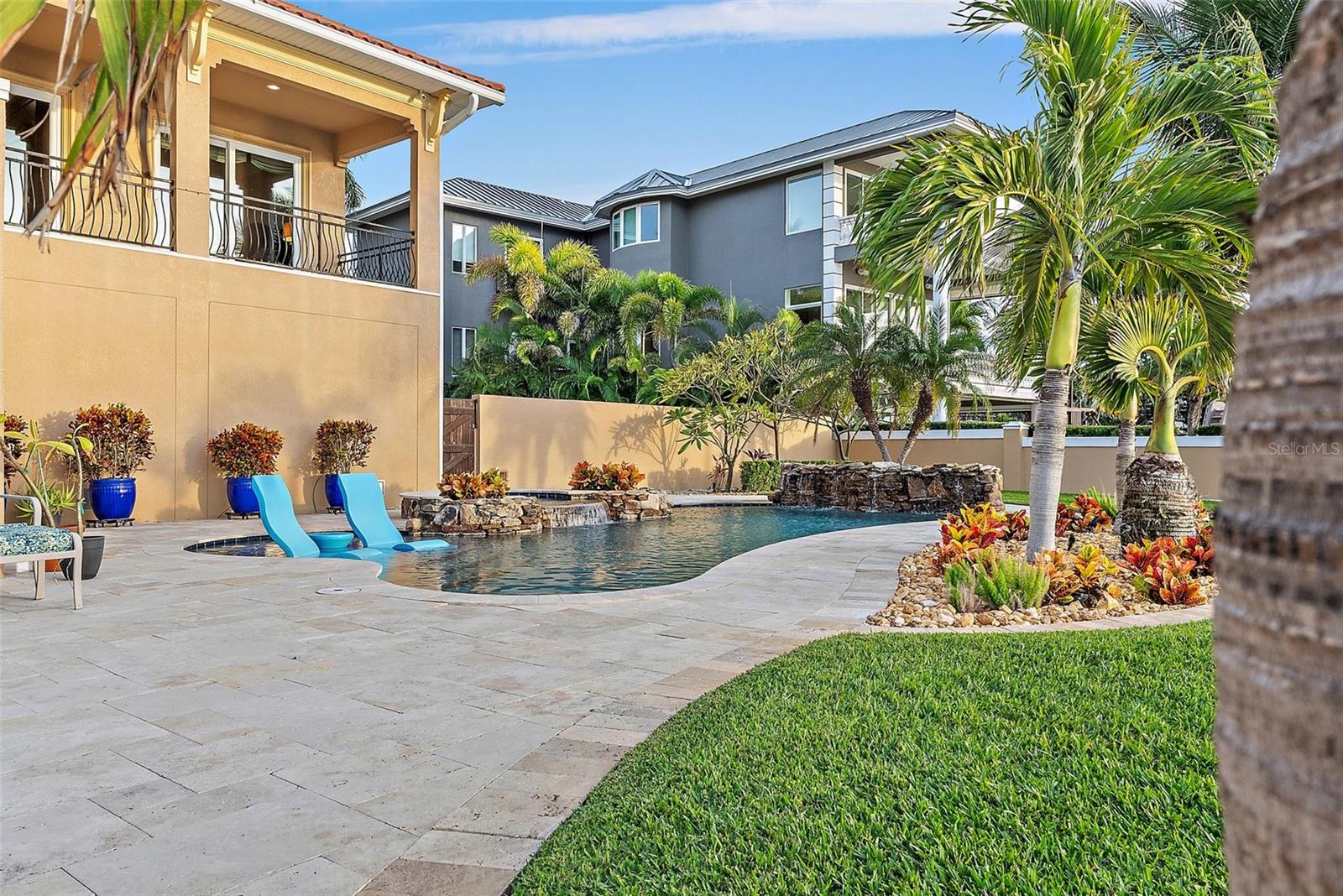 TIERRA VERDE UNIT 1 4TH REP - Residential