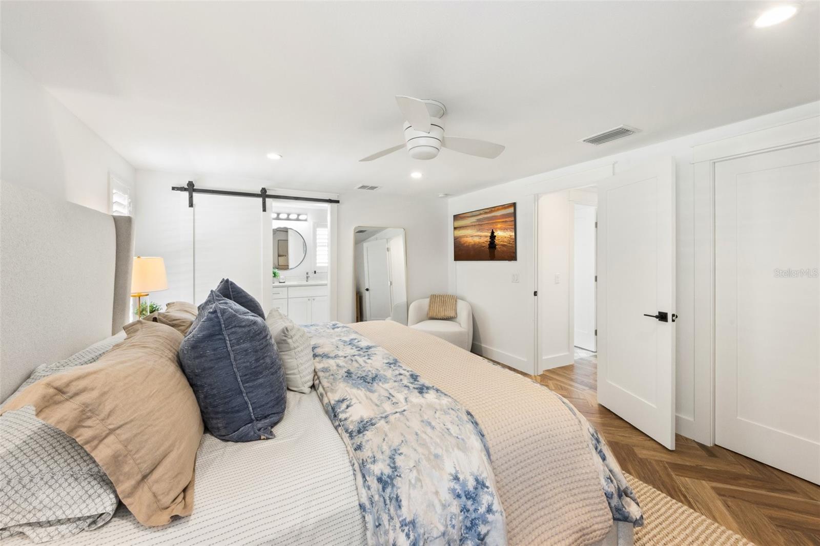 KEY ROYALE 9TH ADD - Residential