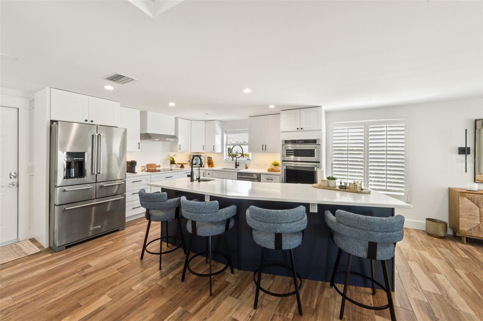 KEY ROYALE 9TH ADD - Residential