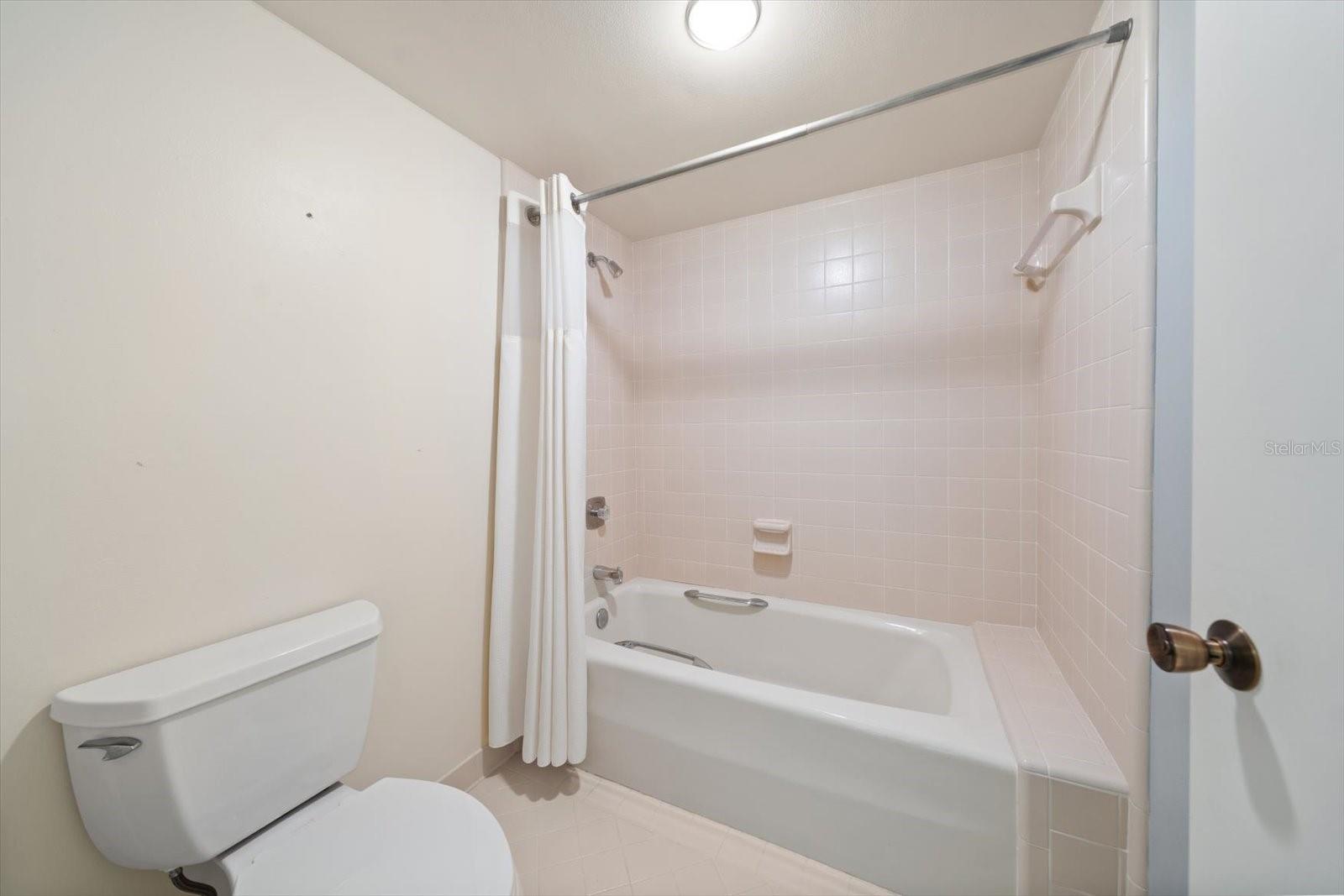 HARBORAGE CONDO BELLEAIR BEACH - Residential